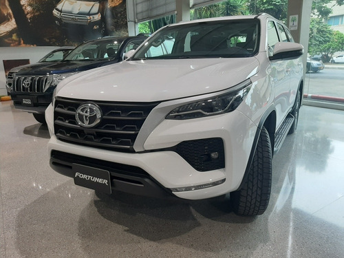 Toyota Fortuner Sw4 2021 2.4 4x2 Diesel A/t