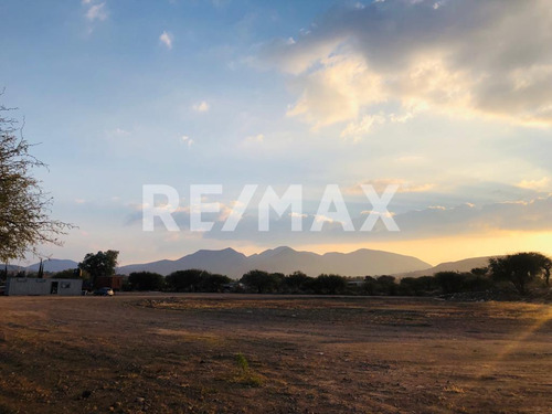 Terreno En Venta En Pedro Escobedo