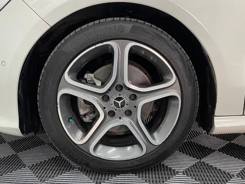 Mercedes-Benz Clase CLA 1.6 200 Sport At