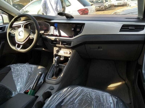 Volkswagen Virtus Highline 200 Tsi