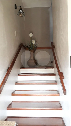 Imagem 9 de 30 de Casa 3 Dormitórios Bairro Teresópolis - Reo548505