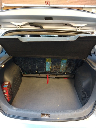Volkswagen Suran 1.6 Comfortline 101cv 11a 2010