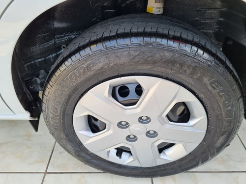 Imagem 11 de 11 de Chevrolet/ Spin Ls 1.8 Flex Automático 2022