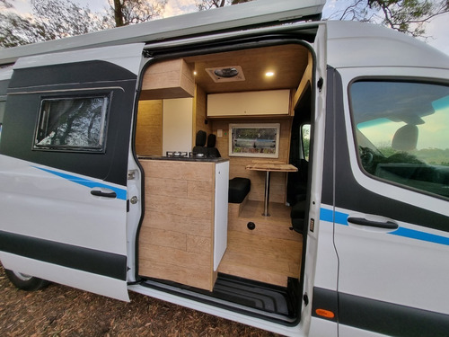 Imagen 3 de 25 de Motorhome A Estrenar, 0km Mercedes Benz Sprinter 416 4325