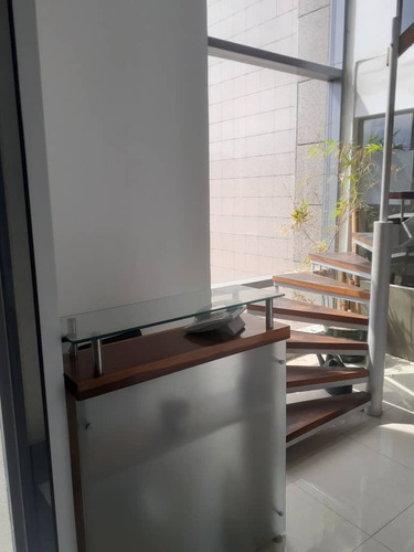 Imagen 6 de 8 de Yp- Vende Oficina En El Hesperia