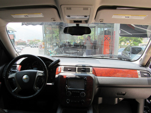 Chevrolet Tahoe Lt 8 Puestos At 4x4 Cc 5300