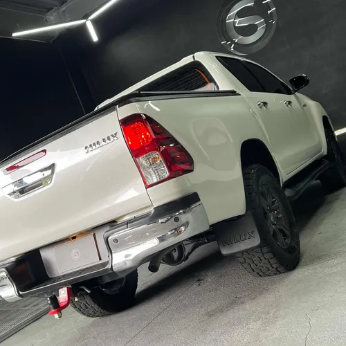 Toyota Hilux 2.4l
