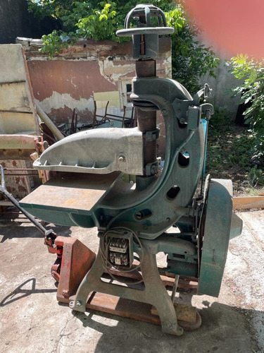 Maquina Para Fabricacion De Calzado