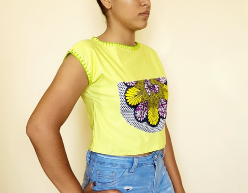 Imagem 3 de 5 de Blusa Cropped Feminina Tecido Lia