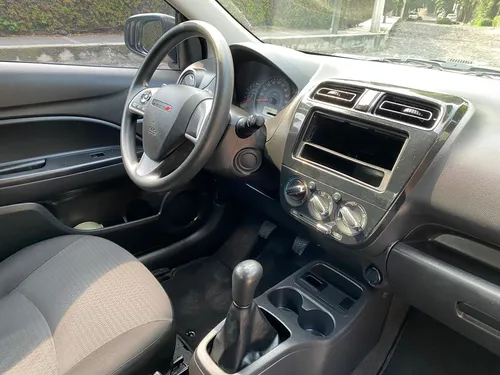 Dodge Attitude 1.2 Se Mt