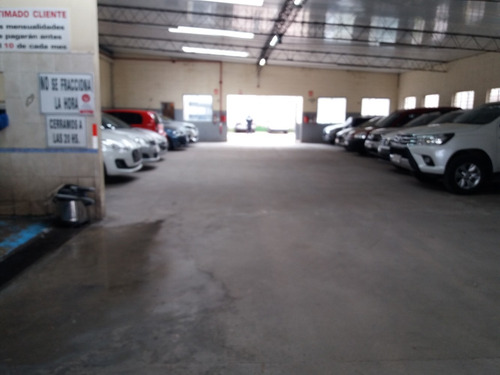 Imagen 5 de 13 de Venta Estacionamiento En Ciudad Vieja - Trabajando A Full !!