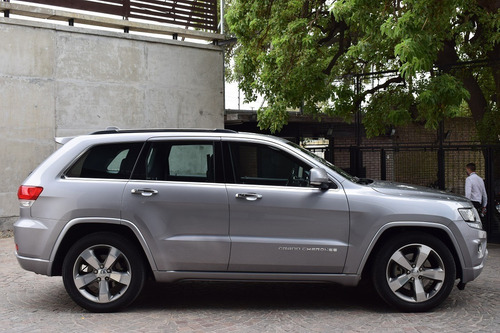 Jeep Grand Cherokee Overland 2017 57.000 Kms