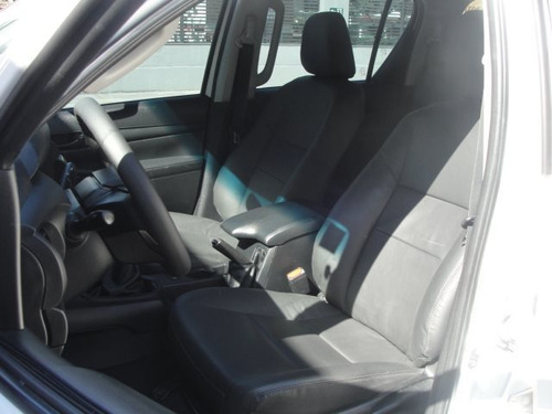 Toyota Hilux 2.8 Std 4x4 Cd 16v Diesel 4p Manual