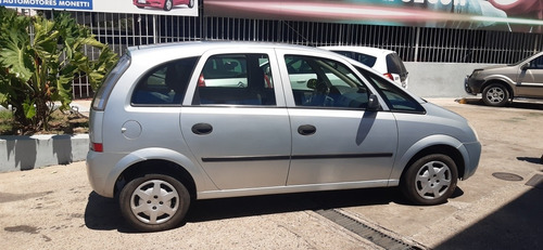 Imagen 4 de 9 de Chevrolet Meriva 2012 1.8 Gl Aa+da