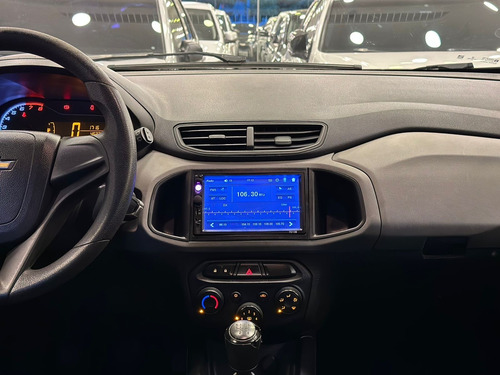 Chevrolet Onix Onix Hatch Joy 1.0 8V Flex 5p Mec.