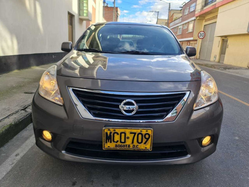 Nissan Versa Advance 1.6 At Fe