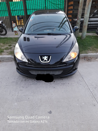 Peugeot 207 2011 1.4 Xs
