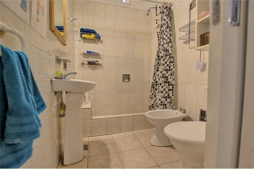 Venta Casa 5 Amb C/patio, Terraza Y Parrilla