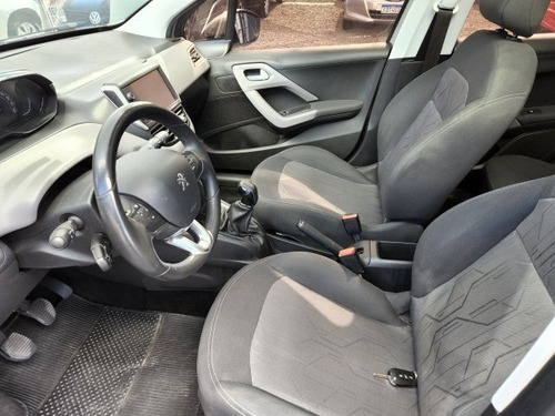 Imagem 10 de 10 de 208 1.2 Allure 12v Flex 4p Manual