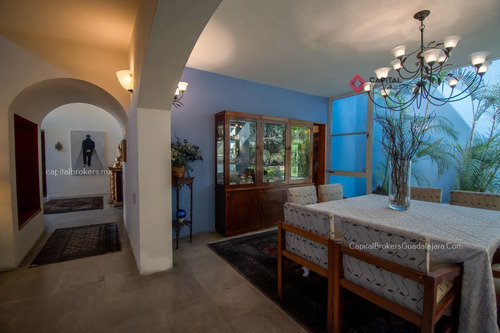 Hermosa Casa De Lujo En Venta En Puerta De Hierro Zona Andares.