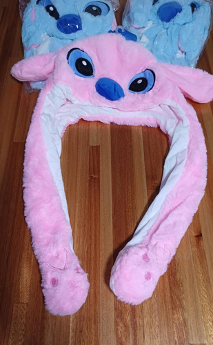 Gorro Peluche Stitch Kuromi Levanta Orejas Con Luces Rosa Unico Peluche