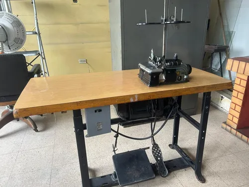 Fileteadora Industrial Singer (Usado)
