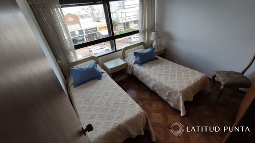 Imagen 29 de 30 de Apartamento En Península, 3 Dormitorios Más Dependencia