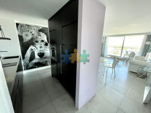 Imagen 8 de 28 de Apartamento De Primera Categoria En Torre Con Amenities