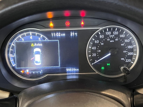 Nissan Versa 1.6 Advance Mt