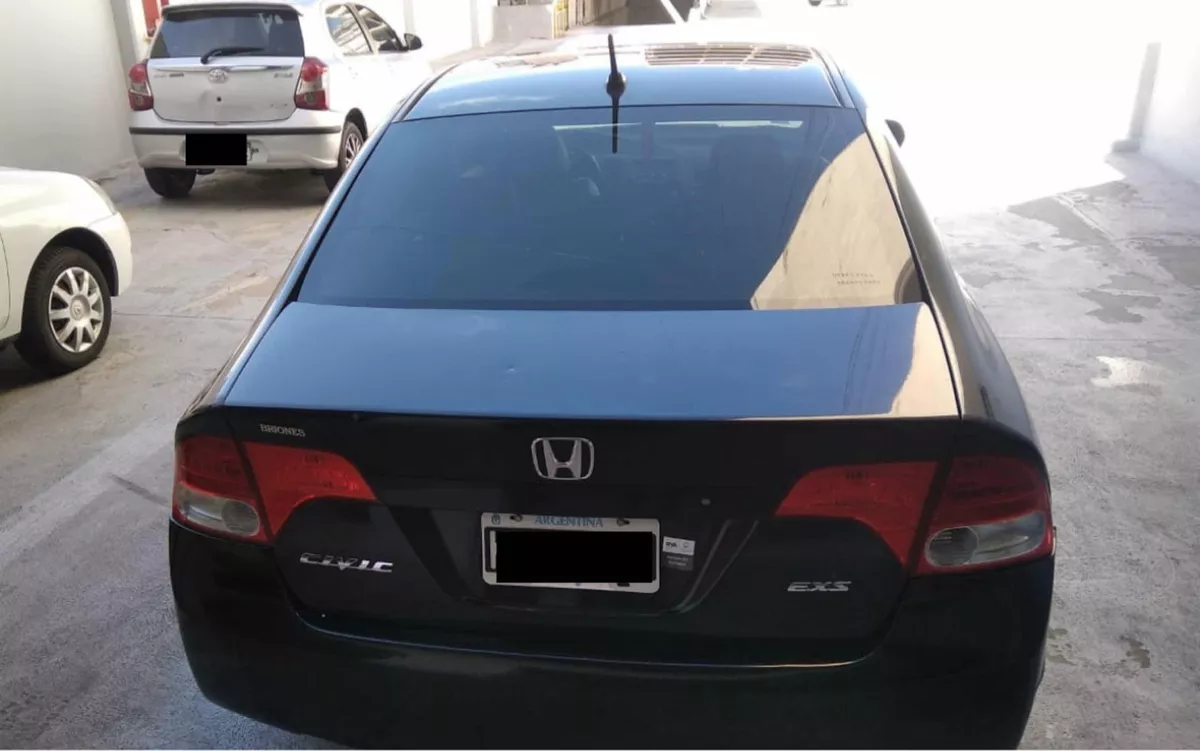 Honda Civic 1.8 Exs Mt
