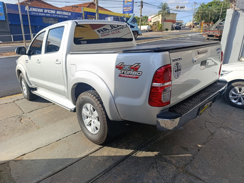 Toyota Hilux 3.0 Srv Cab. Dupla 4x4 Aut. 4p