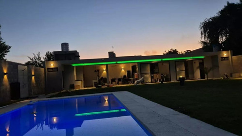 Casa En Venta - 1 Dormitorio 3 Baños - 740mts2 - General Rodríguez