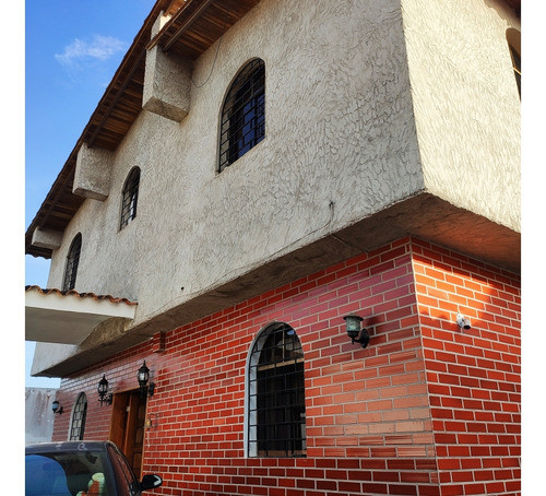 Casa En Venta Urb Las Polonias Nuevas San Antonio De Los Altos