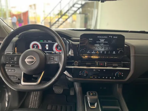 Nissan Pathfinder 3.5 Exclusive 2Wd At