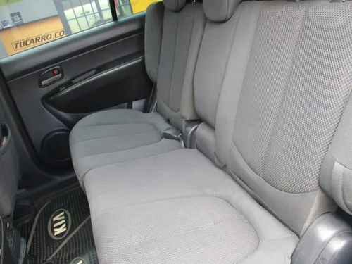 Kia Carens EX 2000CC AT AA