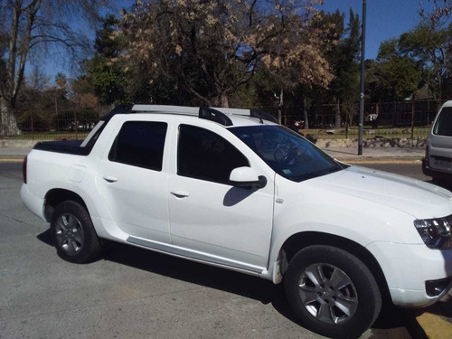 Imagen 1 de 10 de Renault Duster Oroch 2017 2.0 Privilege
