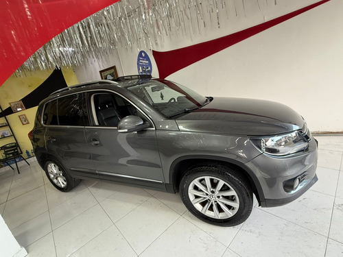 Volkswagen Tiguan 2.0 TSI