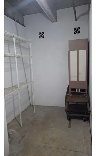 Renta De Bodega Con Parqueadero En Envigado Los Benedictinos