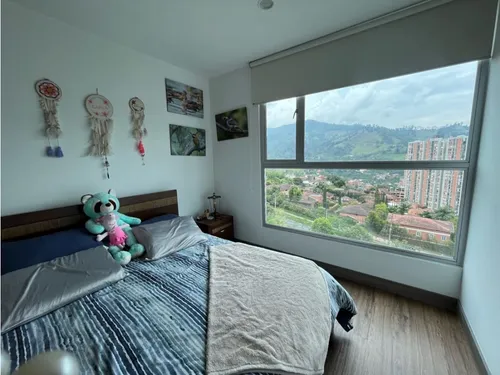 Apartamento Sabaneta-las Lomitas 101 Mt2- 3 Alcobas-unidad Completa
