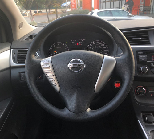 Imagen 9 de 15 de Nissan Sentra 2017 1.8 Sense Mt