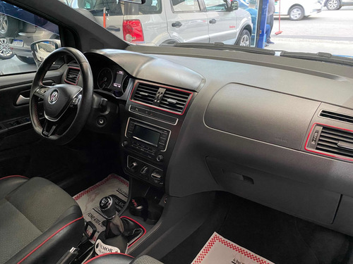 Volkswagen Fox 2016 1.6 Rock In Rio Total Flex 5p