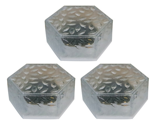 Una Lámpara De Jardín Solar Hexagonal De Ladrillo De Hielo E