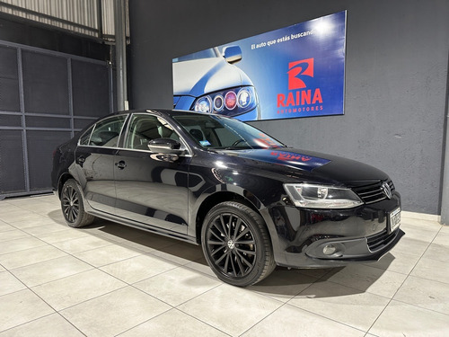 Imagen 2 de 8 de Volkswagen Vento 2.0 T Sportline 200cv (l11) Impecable