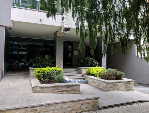 Alquiler Pocitos Amplio Monoambiente Oficina O Vivienda.