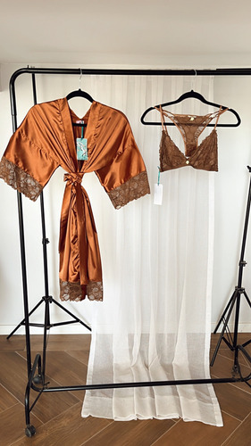 Conjunto Bata Kimono Y Ropa Interior Seda Y Puntilla Mujer