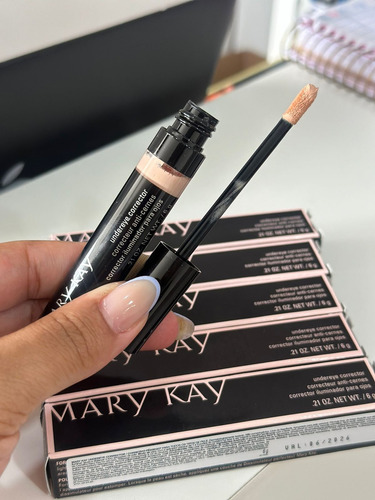 Corretivo Para Olheiras Pêssego Mary Kay