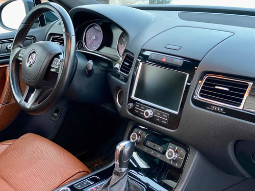 Imagen 13 de 15 de Volkswagen Touareg Tdi Turbo Diesel 2014 3.0 Edition X V6 At