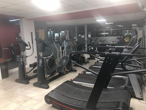 Excelente Gym De 4 Pisos En Ballester Centro.