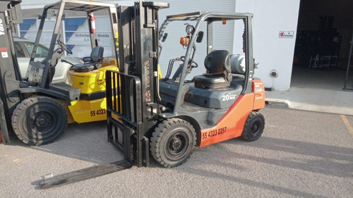 Imagen 9 de 15 de Toyota, Yale, Hyster, Caterpillar