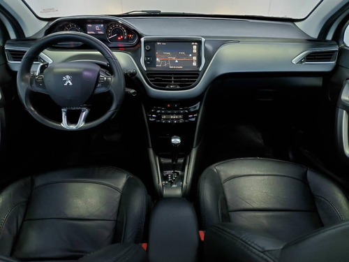 Peugeot 208 1.6 Griffe At